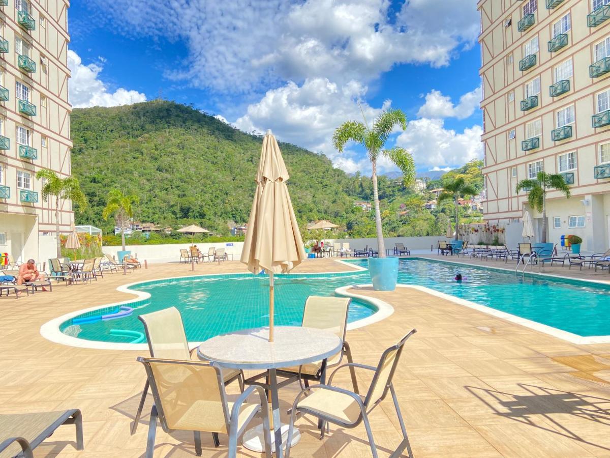 Flat 217 Granja Brasil - Com Piscina Em Itaipava Appartement Petrópolis Buitenkant foto