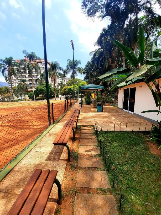 Flat 217 Granja Brasil - Com Piscina Em Itaipava Appartement Petrópolis Buitenkant foto