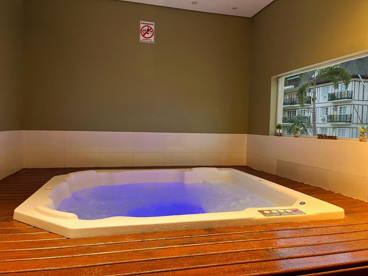 Flat 217 Granja Brasil - Com Piscina Em Itaipava Appartement Petrópolis Buitenkant foto