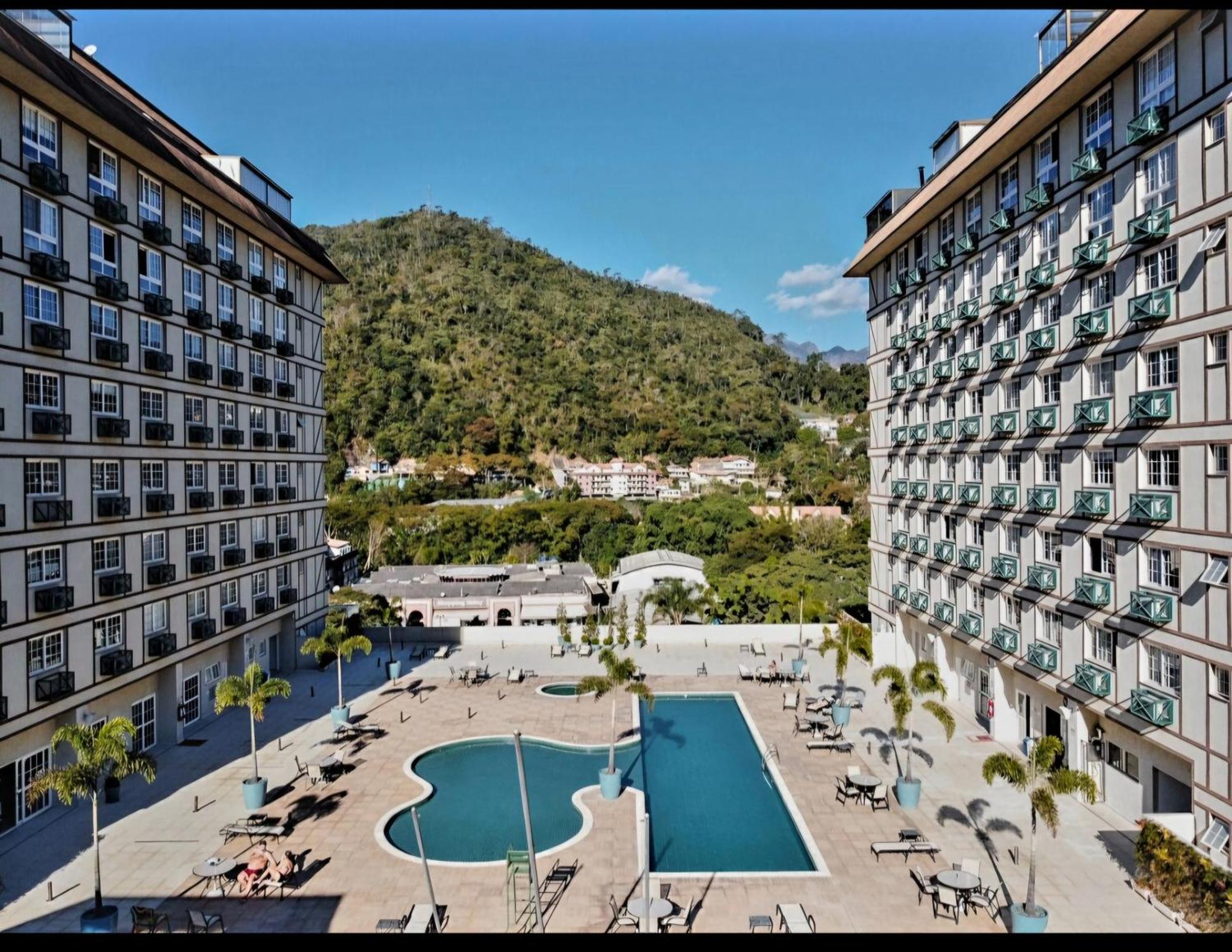 Flat 217 Granja Brasil - Com Piscina Em Itaipava Appartement Petrópolis Buitenkant foto